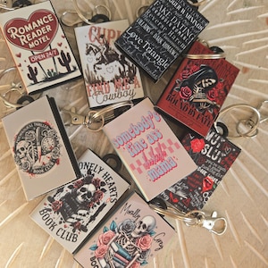 Bookish Genre Keychains – 3D Printed Mini Book Keychains for Romance, Fantasy, Thriller, and More – Customizable Mini Book Accessories