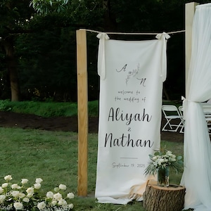 Custom Fabric Wedding Welcome Sign, Modern Linen Wedding Sign, Custom Wedding Banner, Personalized Wedding Decor, Engagement Party Sign