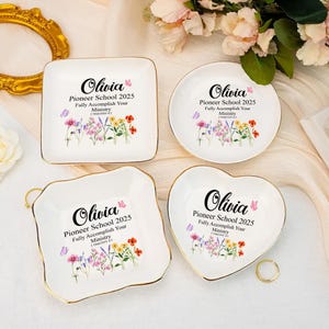 Personalized Pioneer School Gift 2025, Jewelry Tray with Name, JW Graduation Gifts, Flower Design, Pioneer Class Keepsake for Her