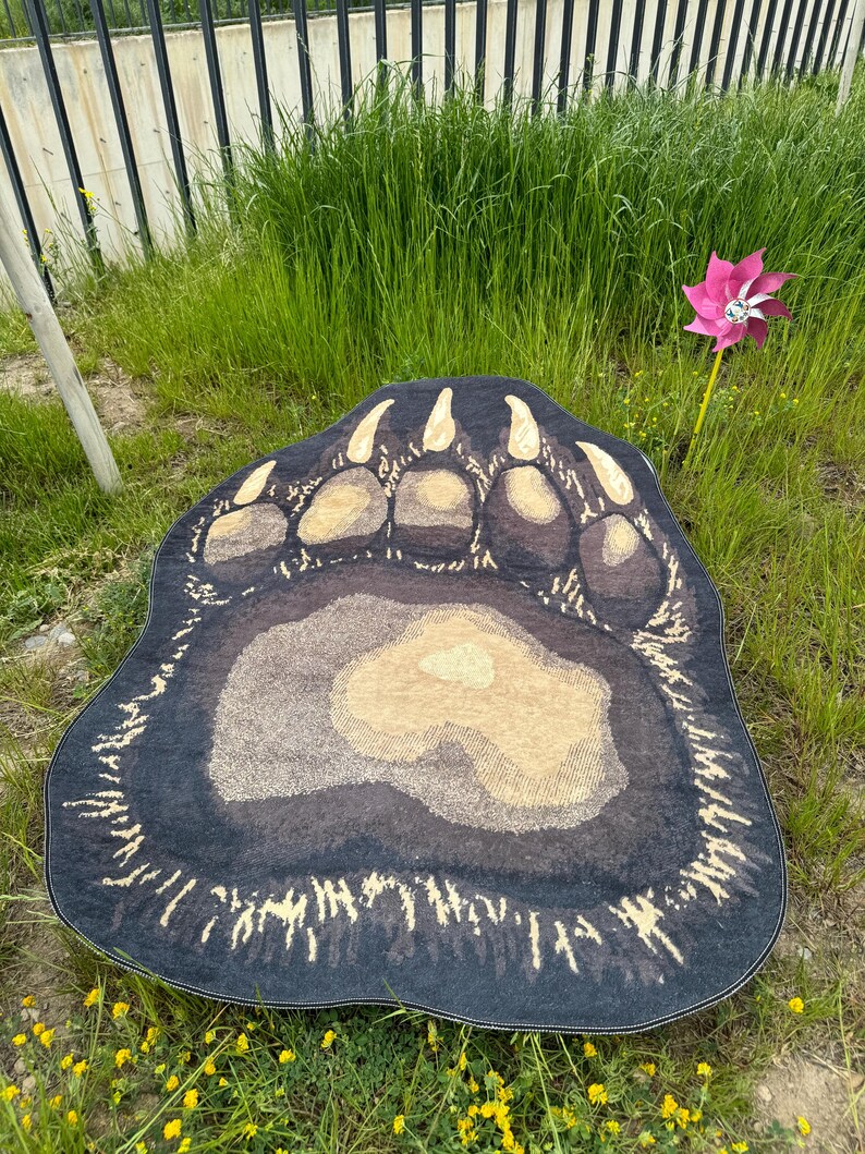 Brown Bear Rug, Animal Rug, Office Decor Rug, Decorative Rug, Bear Claw ...