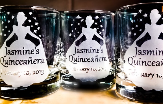 Quinceanera Personalized Party Favors Engraved Candle Holders 50 pcs Custom Tealight Holder Birthday Party Decor