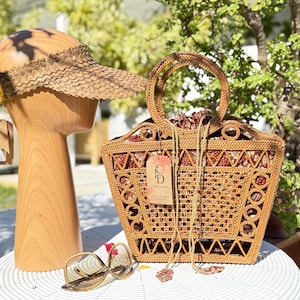 Torba Ata Grass: Torba w stylu boho balijska z podszewką batikową (tkana ręcznie z okrągłymi uchwytami)