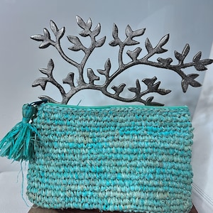 Clutch de ráfia natural tecida à mão | AUTÊNTICO DE BALI