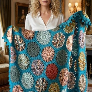Handmade Crochet Hexagon Blanket, Colorful Bobble Stitch Boho Throw, Unique Tığ İşi Nursery Gift
