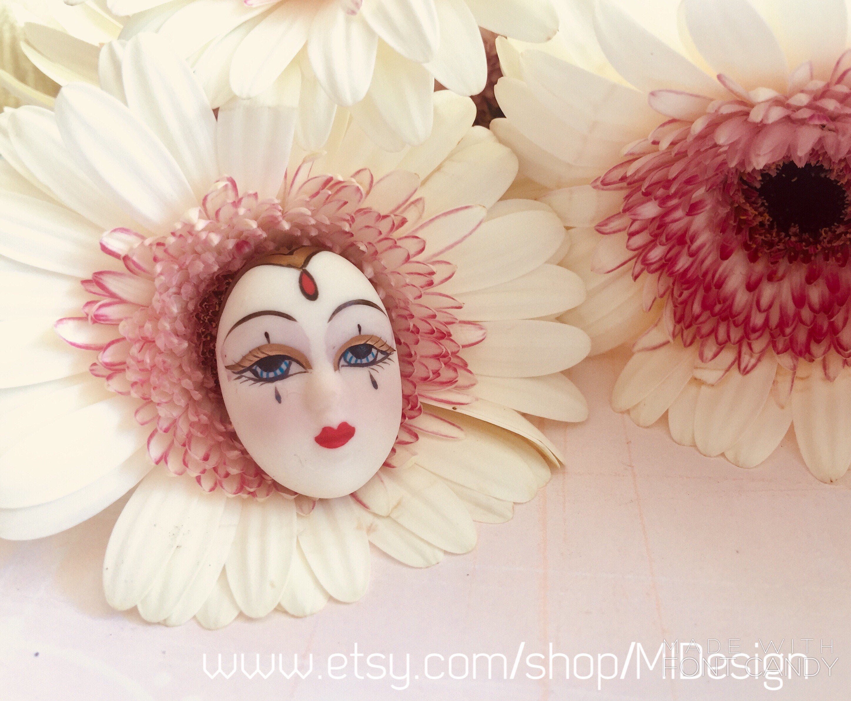 Vintage Doll Face Cabochon - Lola - 1940's