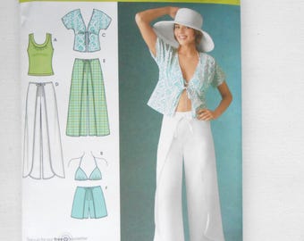 Wrap Pants or Shorts, Kimono Top, Bra, Knit Top Sewing Pattern Simplicity 4192 Size 6 8 10 12 14 Bust 30 1/2 31 1/2 32 1/2 34 36 Uncut