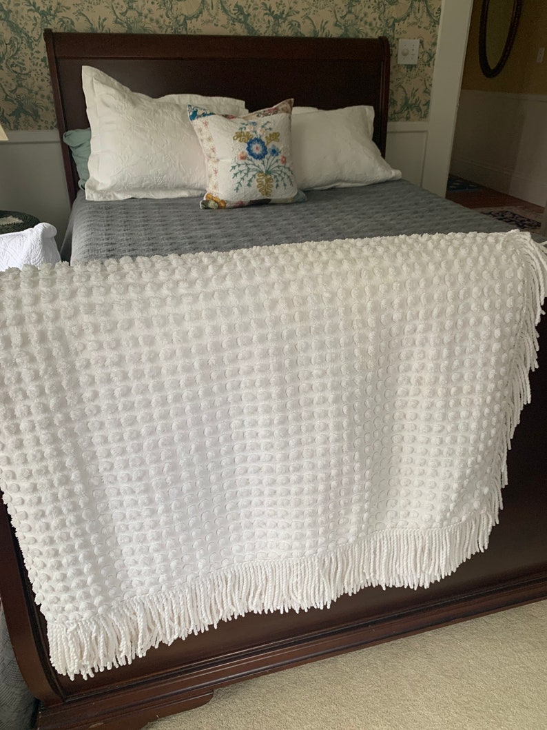 Vintage White Popcorn Tufts Chenille Bedspread Textiles BOHO Etsy