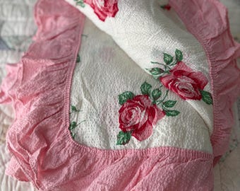 Vintage Bedspread Ruffled Seersucker Lightweight Pink Red Roses Cottage Coverlet