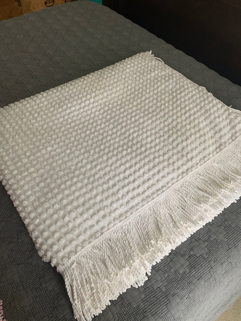 Vintage White Popcorn Tufts Chenille Bedspread Textiles BOHO Etsy