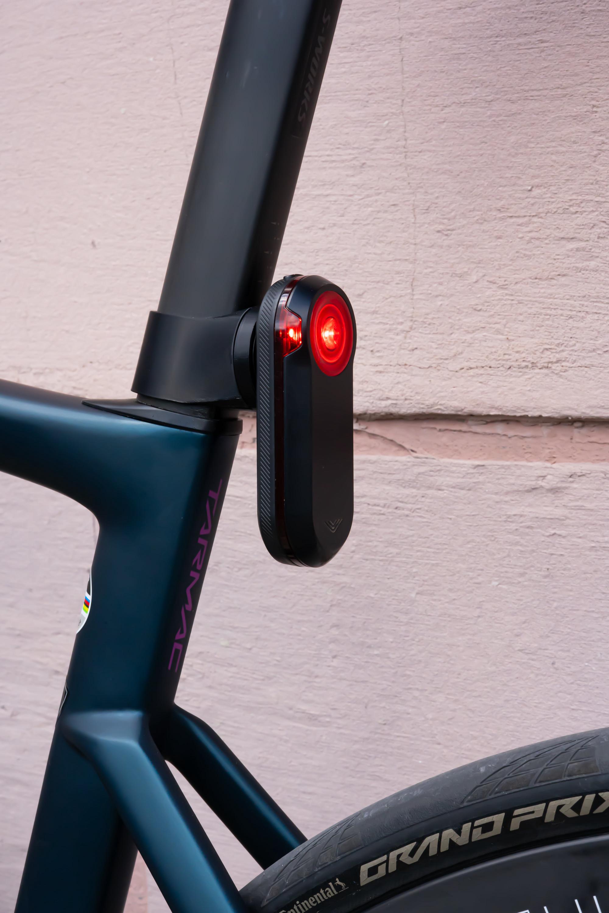 Support Feu Arrière Garmin Varia – Pour Specialized Tarmac SL8 Et Roubaix, Fixe Tige Selle, Impression 3D Carbone, 33 G