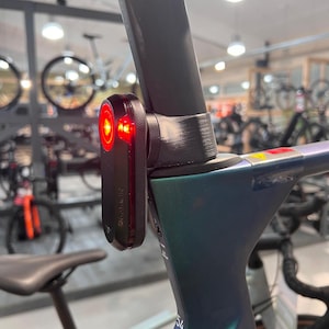 Cubo Litening C:68X Air | Aero-Garmin Varia | Soporte/montaje de radar Bryton Gardia