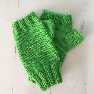 Green Fingerless Gloves Wool Wrist Warmers Hand Knit Made in the USA Fingerless Gloves Mittens Wool Hand Warmers image 4