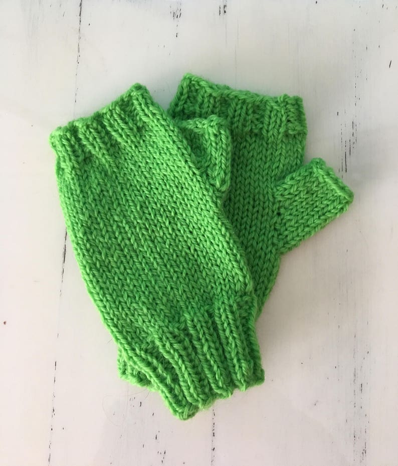 Green Fingerless Gloves Wool Wrist Warmers Hand Knit Made in the USA Fingerless Gloves Mittens Wool Hand Warmers image 4