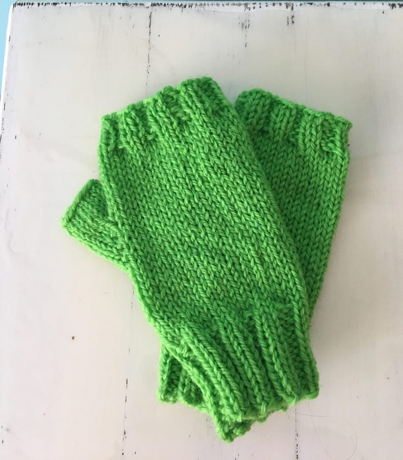 Green Fingerless Gloves Wool Wrist Warmers Hand Knit Made in the USA Fingerless Gloves Mittens Wool Hand Warmers image 3