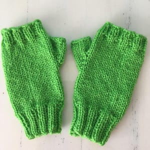 Green Fingerless Gloves Wool Wrist Warmers Hand Knit Made in the USA Fingerless Gloves Mittens Wool Hand Warmers image 2