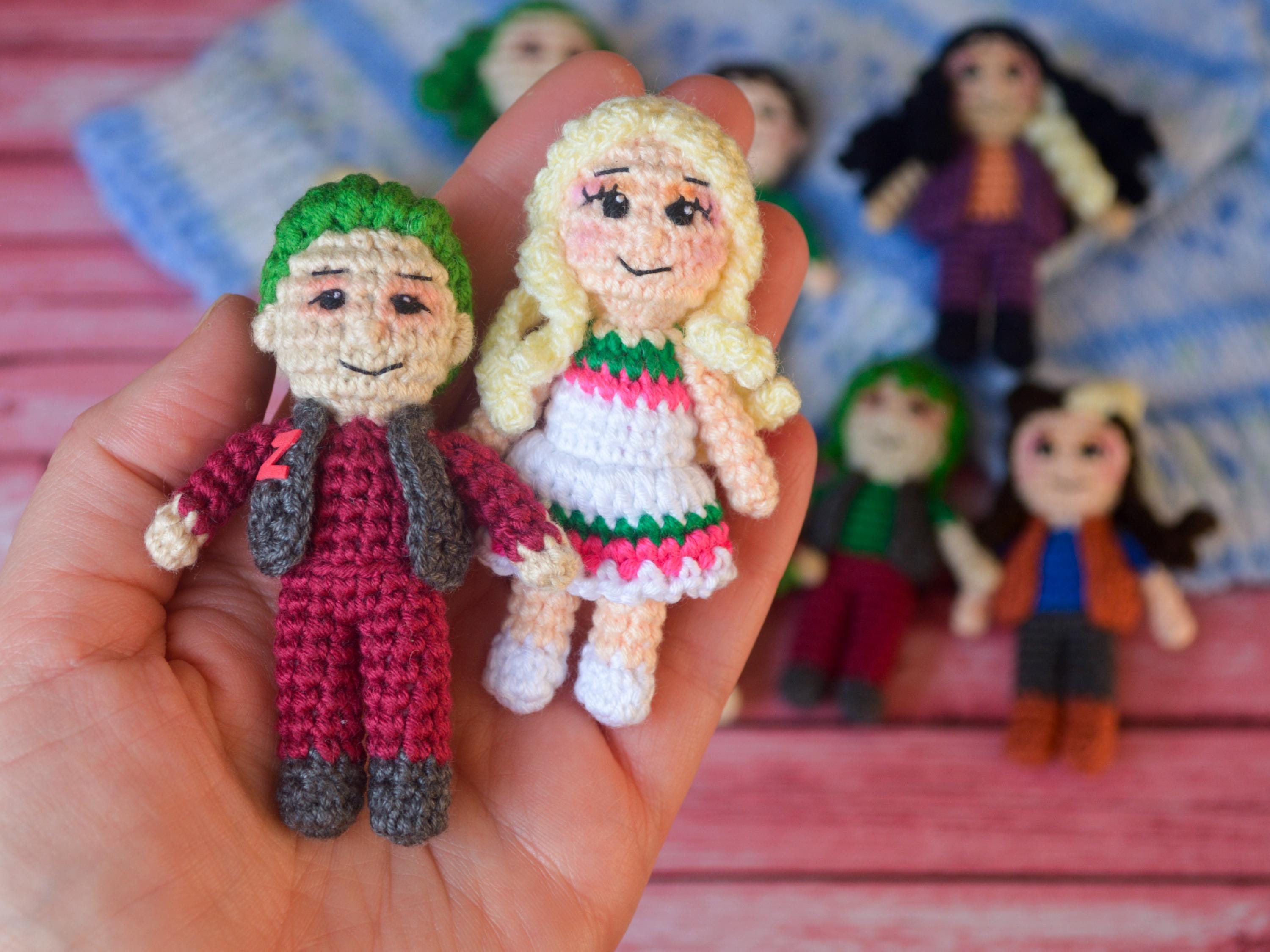 Small Crochet Dolls 3inch From Zombies,zed,nova,victor,zoey