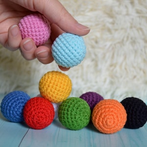 Crochet balls,Color sorting toys,Montessori sensory balls,Rainbow baby toy,Organic Sensory Toys,Baby Sensory Balls,Learn Colors