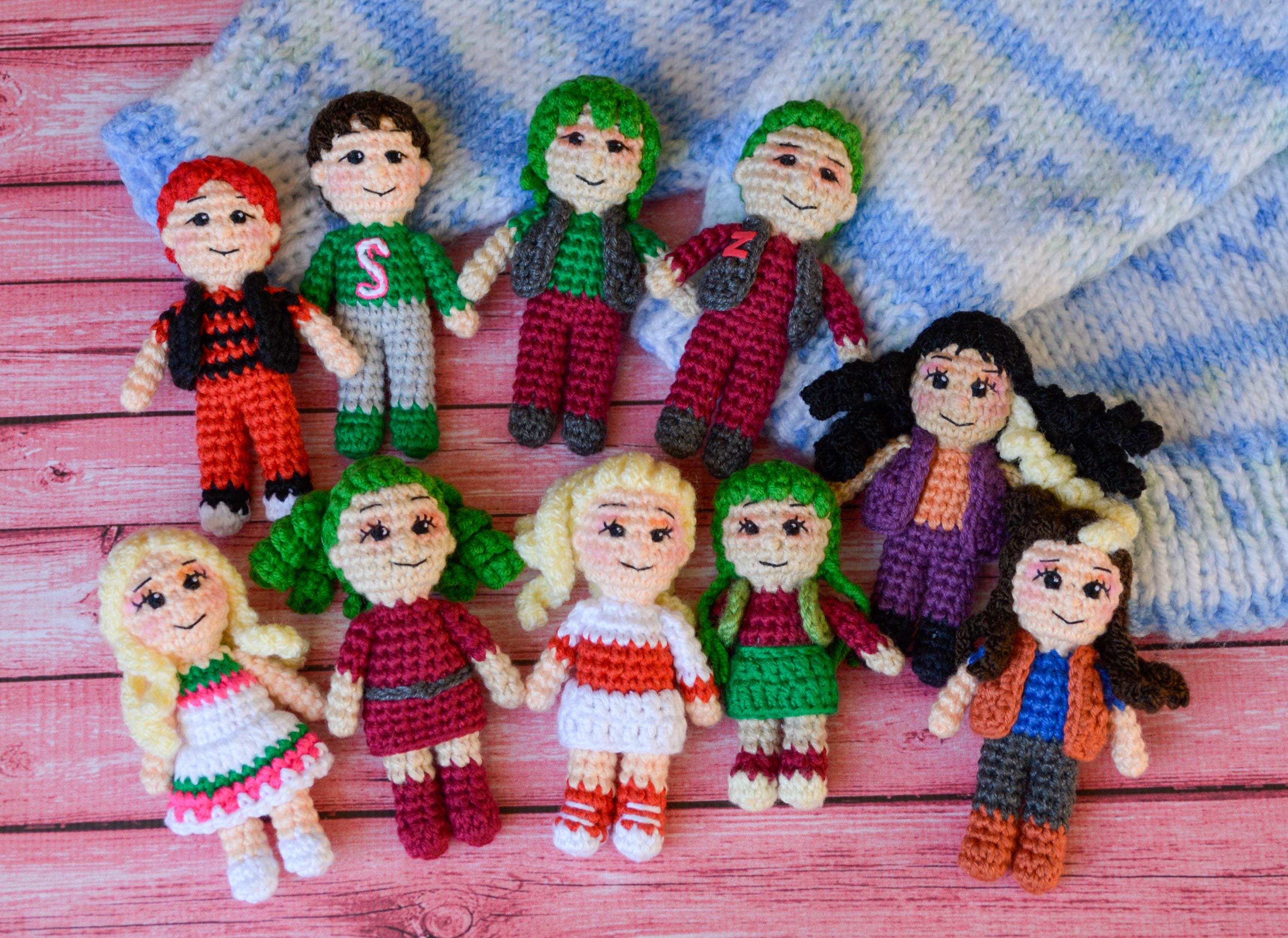 Small Crochet Dolls 3inch From Zombies,zed,nova,victor,zoey