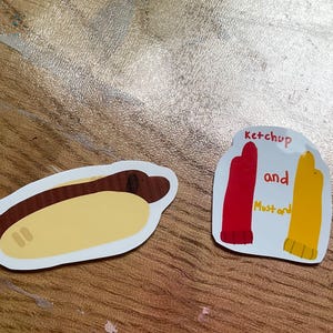 Hotdog und Gewürze wasserdichte Aufkleber