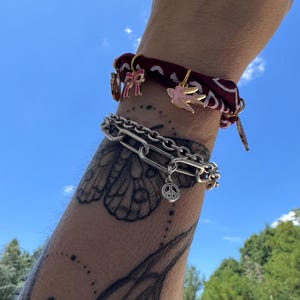 Handmade Bandana Bracelet with Charms – Boho Jewelry, Unisex, Unique and Trendy Accessory, Original Gift
