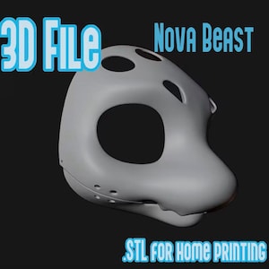 Könnte beinhalten: Eine hellgraue, 3D-druckbare Maskenbasis mit einem stilisierten Tierkopfdesign, großen Augenhöhlen und kleinen, kreisförmigen Belüftungslöchern. Der Text 3D FILE, NOVA BEAST und STL FOR HOME PRINTING ist in Hellblau auf dunklem Hintergrund zu sehen.