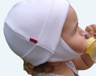 Organic Cotton Baby & Toddler Hat with Ear Flaps (medium, white)