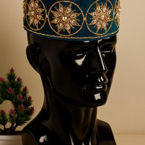 igbo red cap, chieftaincy, igbo royal, African Royal Cap, traditional igbo cap, chieftaincy cap, red igwe cap, Nigerian wedding, beaded cap