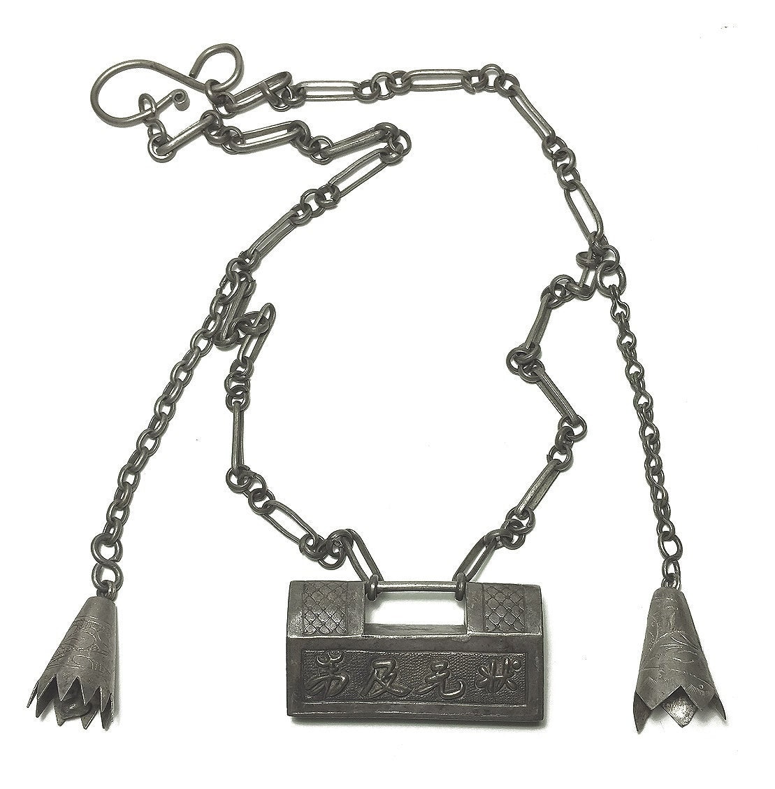 Vintage Lock and Key Cuban Chain Necklaces Set – Ona Chan Jewelry