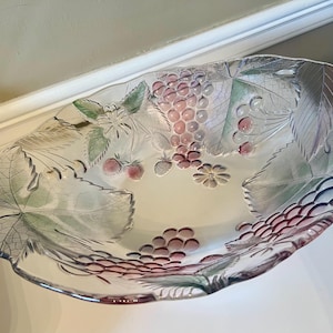 STUNNING!!!  Vintage 1980s - MIKASA CRYSTAL Savoir Vivre Fruit Design Large Serving Bowl / Centerpiece - Free Shipping!!!