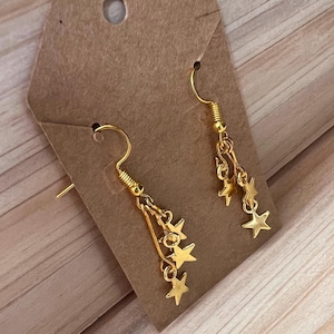 ELEGANT Handcrafted Gold Tone SHOOTING STAR Earrings- Star Earrings - New - Dangle Earrings - 1.5&quot; -Gold tone earrings - Unique jewelry