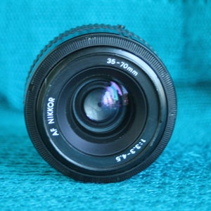 Objetivo Nikkor AF 35-70 mm F1:3.3-4.5 para cámaras réflex Nikon