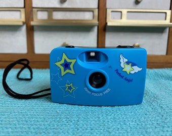 Perfect Angel 35mm Plastic Fantastic camera blue mecanical