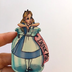 Alice Drink Me Bottle - Alice in Wonderland - Laser Cut Wood Brooch