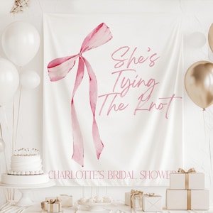Decorazione per addio al nubilato &quot;She&#39;s Tying The Knot&quot;, sfondo per addio al nubilato Coquette, sfondo per addio al nubilato &quot;She&#39;s Tying the Knot&quot;, cartello di benvenuto per addio al nubilato con fiocco