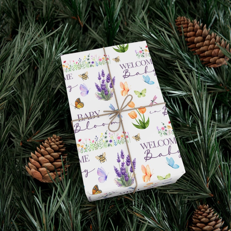 baby in bloom baby shower wrapping paper