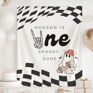 One Spooky Dude Banner, One Spooky Dude Birthday Decor, Halloween 1st Birthday Banner, Halloween 1st Birthday Party Decorations for Boy