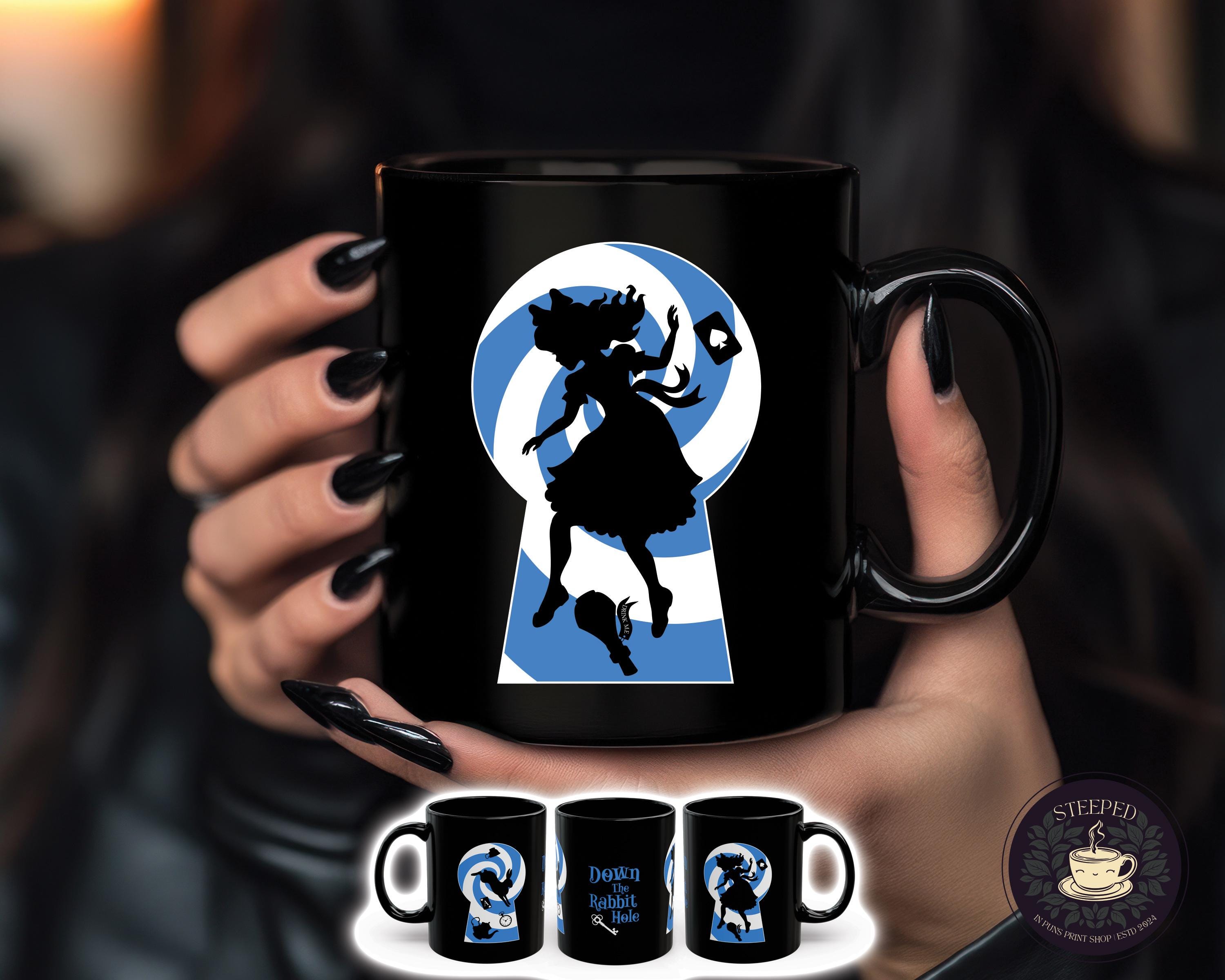 Alice in a Keyhole - Etsy, image size:3000x2400