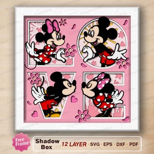 Peut inclure: Un cadre en forme d'ombre rose avec Mickey et Minnie Mouse dans un design "LOVE". Les personnages sont dans un style découpé, avec des fleurs et des cœurs roses. Le cadre est blanc, et le design comprend le texte "12 LAYER SVG EPS DXF PDF".
