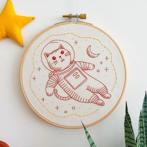 Space Cat Digital Embroidery Pattern - Hand Stitching PDF