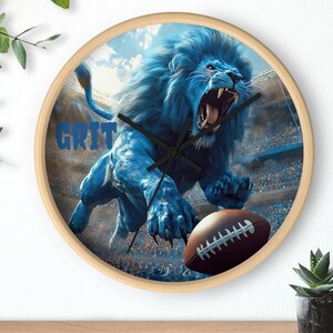 Detroit Lions Wall Clock: Football Fan Game Room Decor, 10&quot;x10&quot;