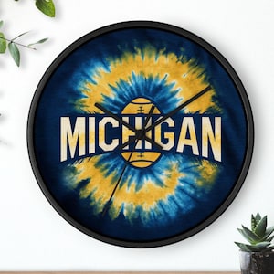 Michigan Football Wall Clock: Ann Arbor Home Decor, Sports Fan Gift
