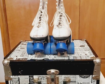 Vintage White Leather Sure Grip Roller Skates, Super X5 / X 5 - US Women's Size 10 / UK 8, Rally Wheels AND Metal, Vintage Ads Carrying Case