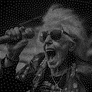 Op de afbeelding: Zwart-wit pointillisme portret. De afbeelding toont een gedetailleerde weergave van een persoon, gemaakt met een stippeltechniek. Het kunstwerk staat tegen een zwarte achtergrond, met de naam van de kunstenaar, "Woodpecker Designs", zichtbaar.