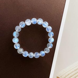 10mm Natural Moonstone bracelet with blue flash, Healing Crystal bracelet for women, Real Moonstone stretch beaded bracelet