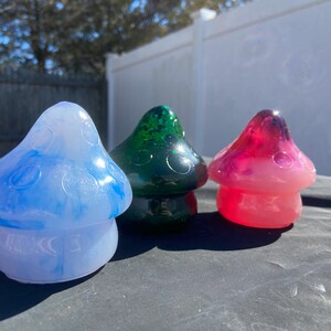 Enchanting Handcrafted Resin Mushroom Figurine: Whimsical Cottage Core Nature-Inspired Home Decor Accent