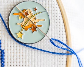 Starry Sky Needle Minder