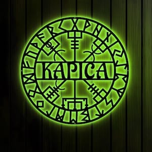 Letrero vikingo de metal personalizado con luz LED: arte de pared con nombre Vegvisir, brújula nórdica, regalo para papá, hijo o marido.