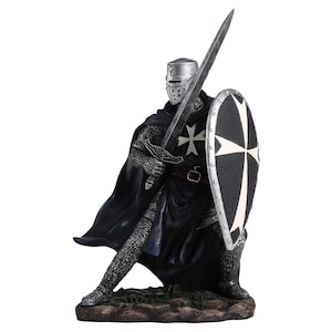 Hospitaller Knight Statue – 18cm Medieval Warrior with Sword & Shield Resin Figurine