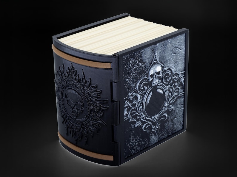 Mox Jet Tome Deck Box * Black Book of Spells * Commander * MTG * EDH * Fits 100+ Cards Papyrus