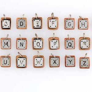 Dijes de letras del alfabeto, metales mixtos, joyas originales, dijes de letras hechos a mano, joyería vintage